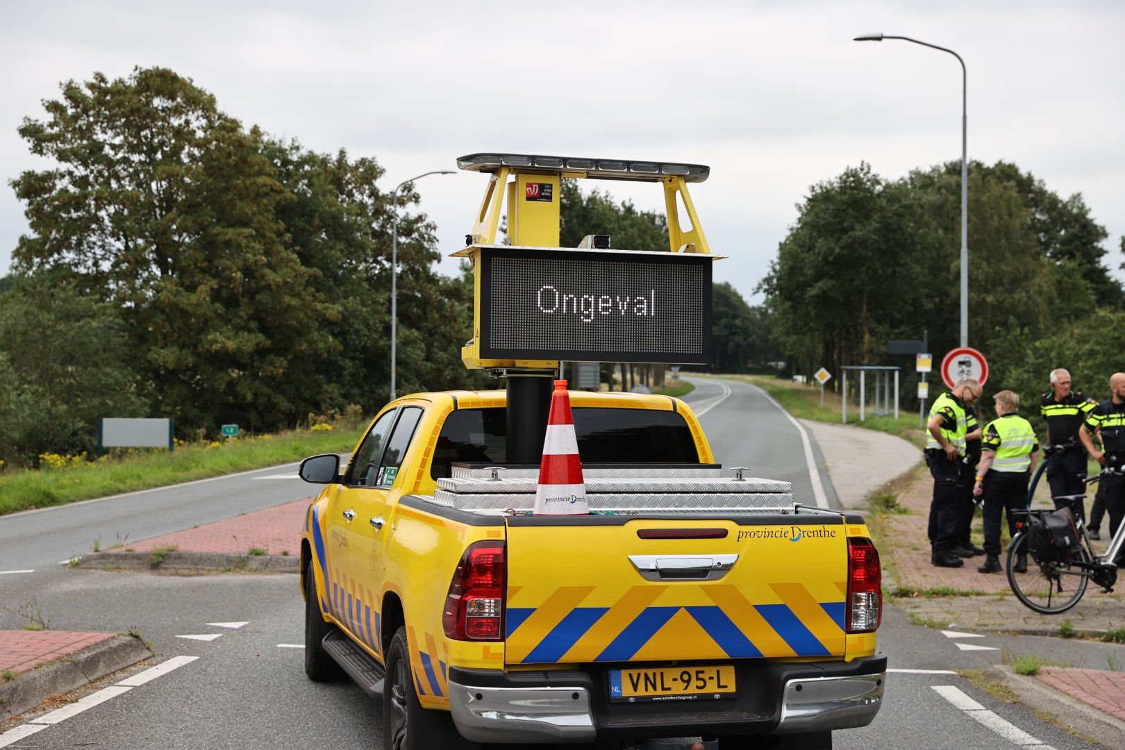Ongeval tussen fietser en auto bij rotonde in Gasselte
