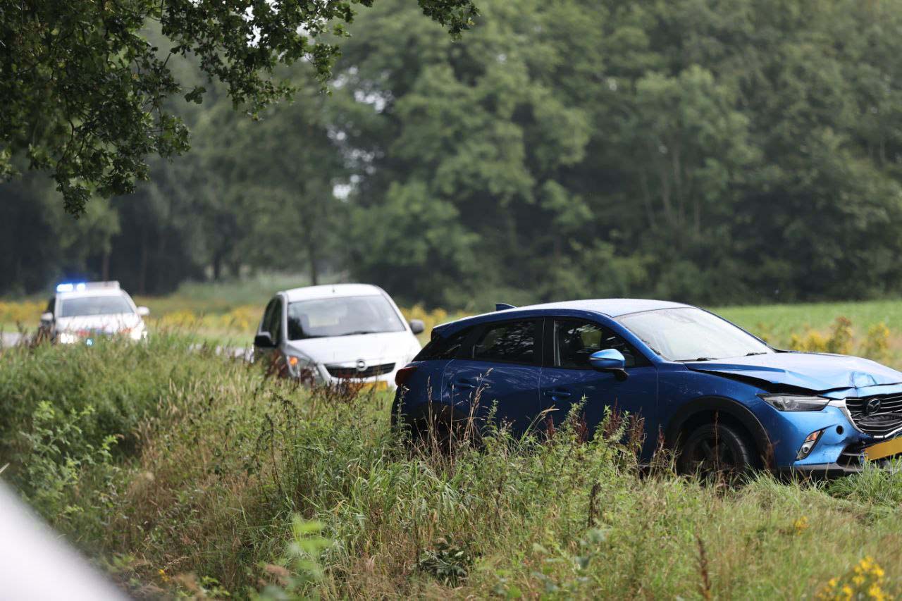 Auto’s botsen op elkaar op N379