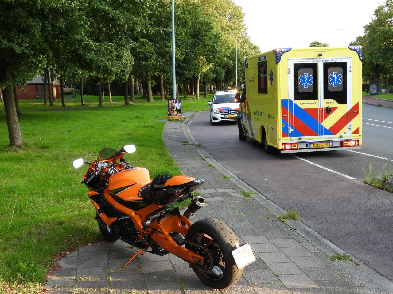 Motorrijders botsen op kruising , één gewonde