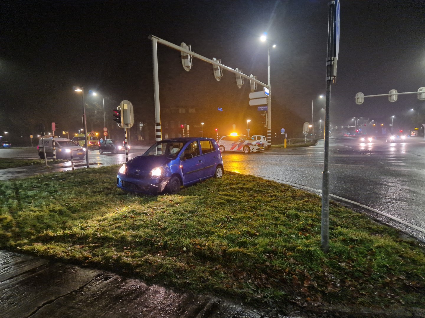 Botsing tussen twee voertuigen in Assen