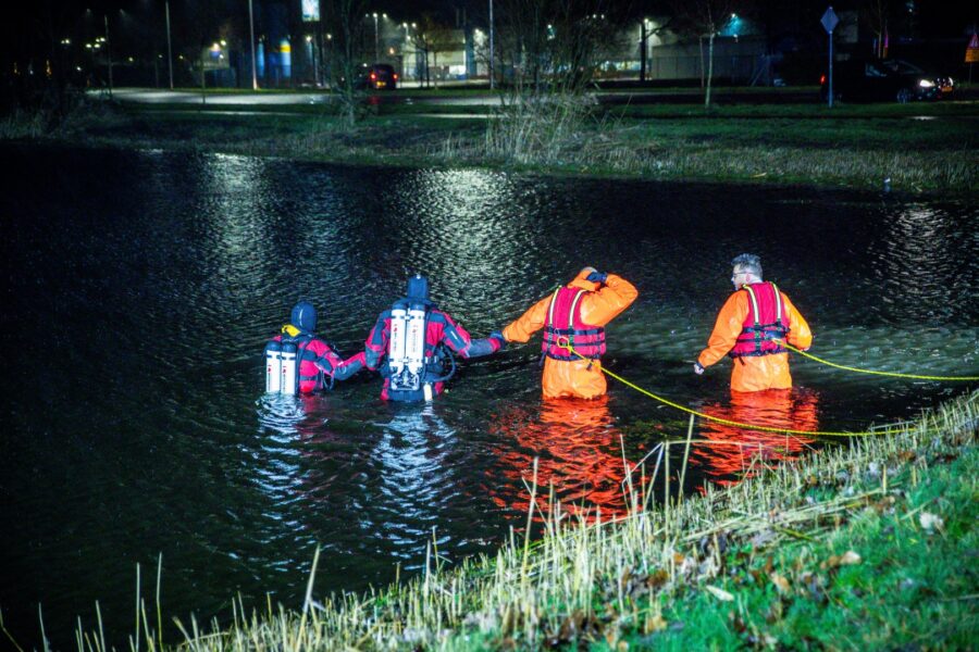Grote zoektocht na alarm over mogelijke persoon ter water