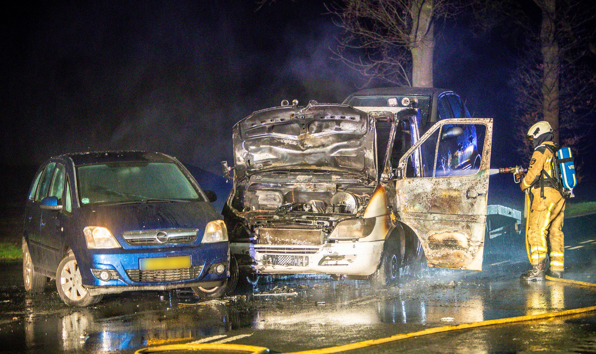 Gewonde bij ongeluk tussen auto en autoambulance