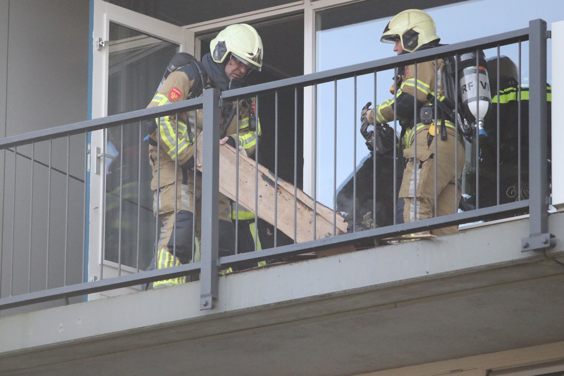 Bewoner aangehouden na brandstichting op balkon in Drachten