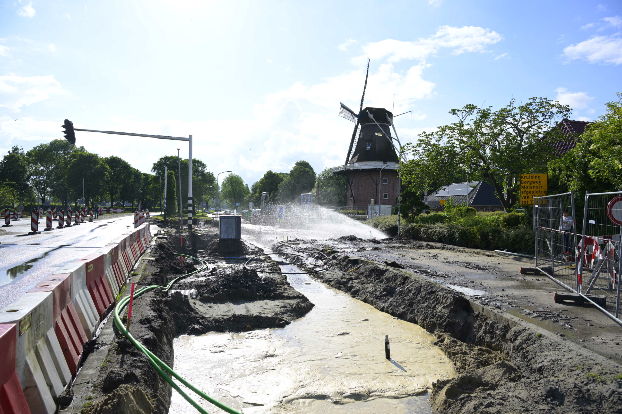 Waterleiding gesprongen tijdens renovatiewerkzaamheden