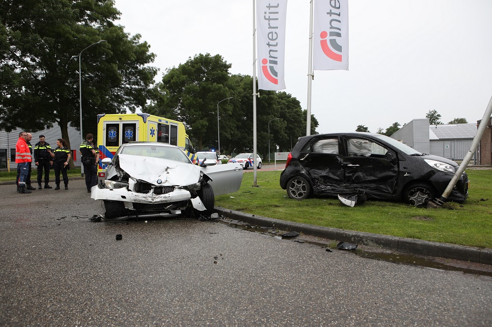 Twee gewonden na ongeval op bedrijventerrein