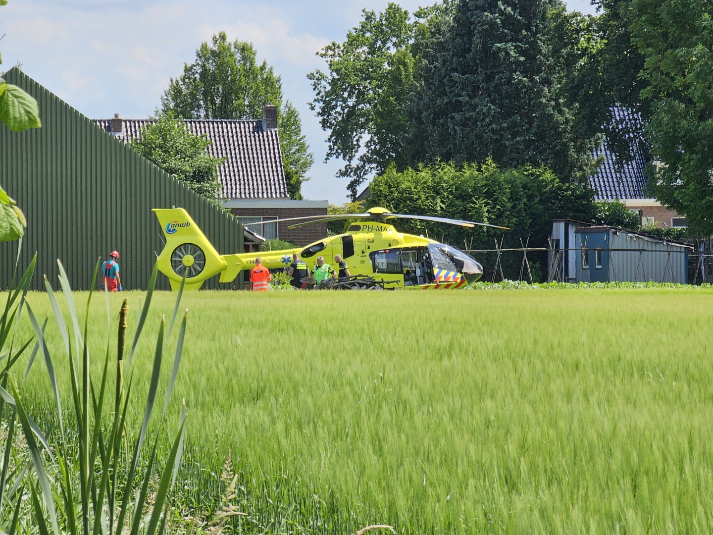 Traumahelikopter gehinderd door drone bij dodelijk ongeval met landbouwvoertuig