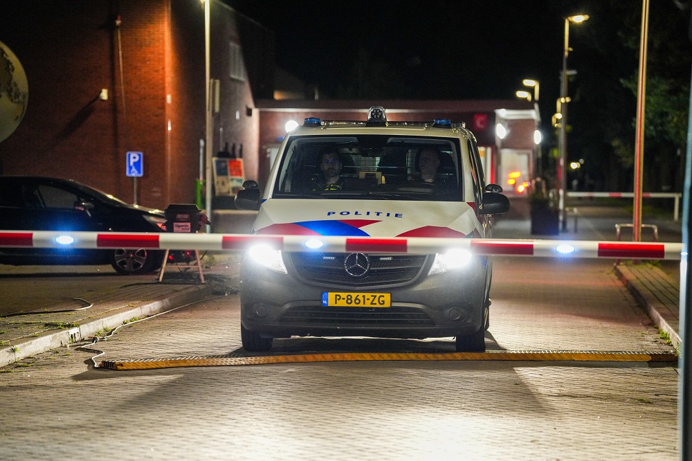 Politie onderzoekt steekpartij bij AZC in Ter Apel