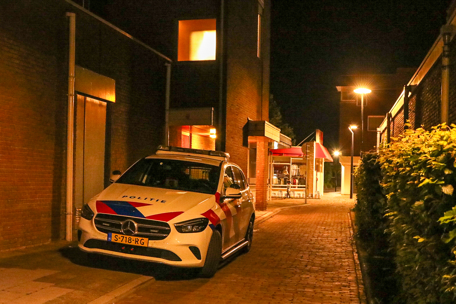 Politie onderzoekt woningoverval, twee daders gevlucht