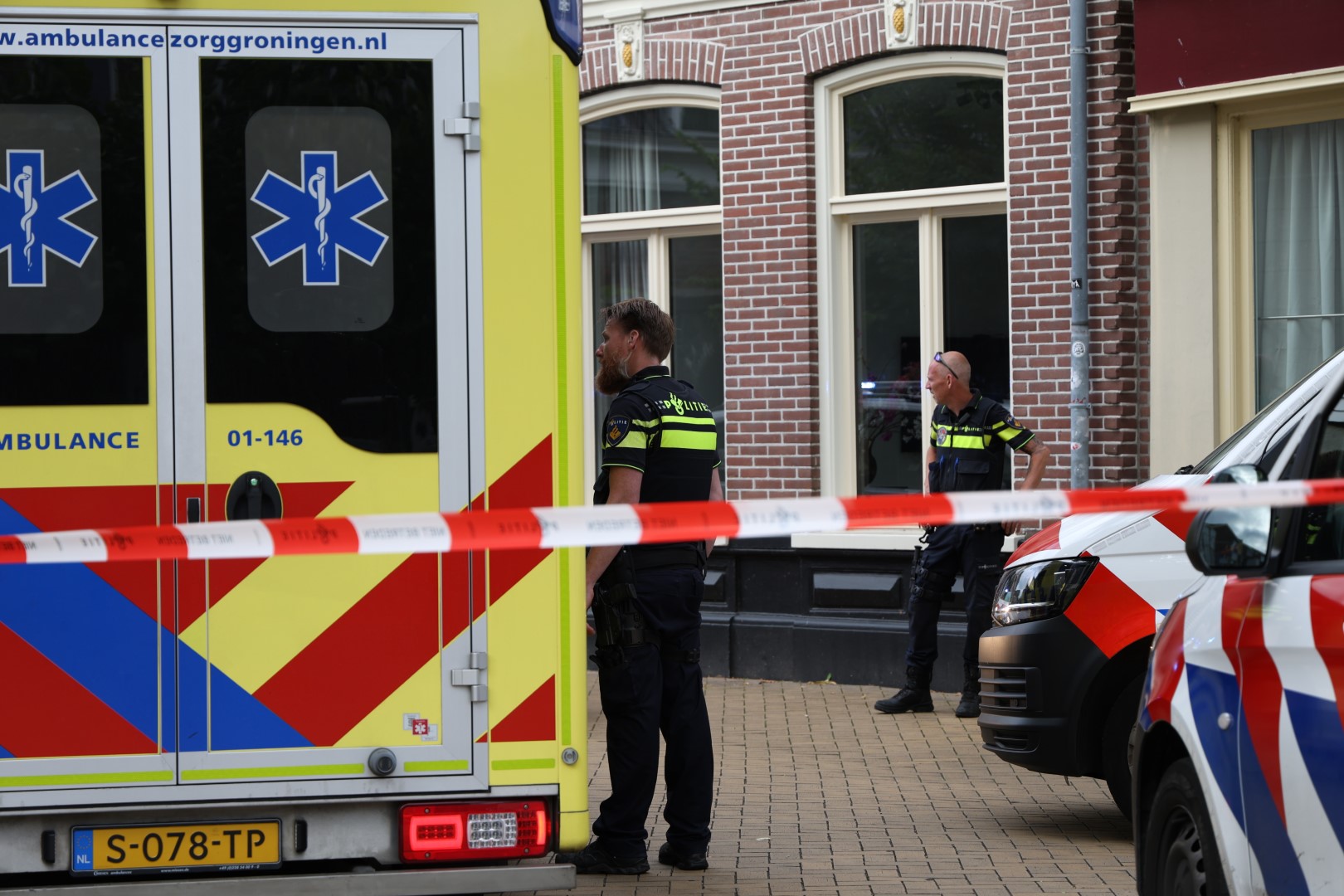 Persoon gewond bij mogelijk steekincident