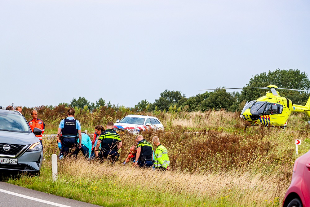 Motorrijder zwaargewond na val in bocht