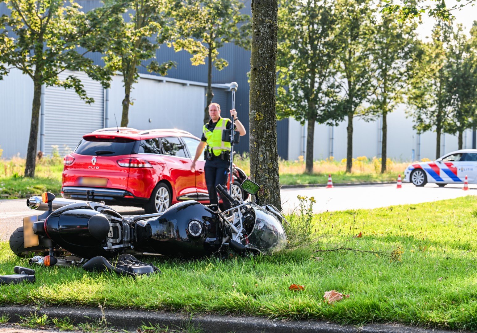 Persoon ernstig gewond na aanrijding