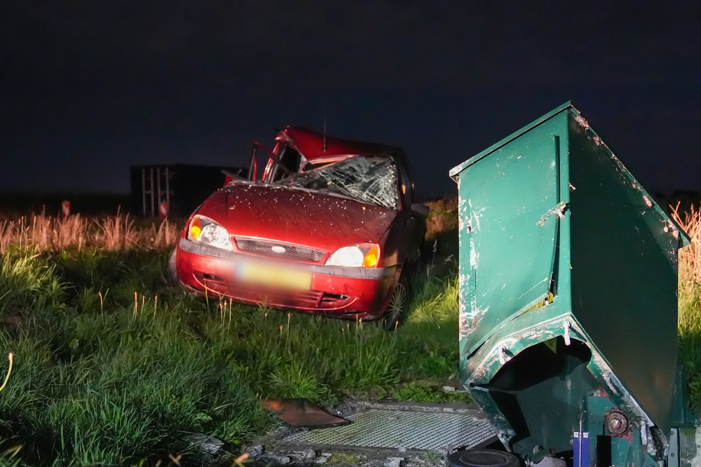 Dronken bestuurster aangehouden na ongeval