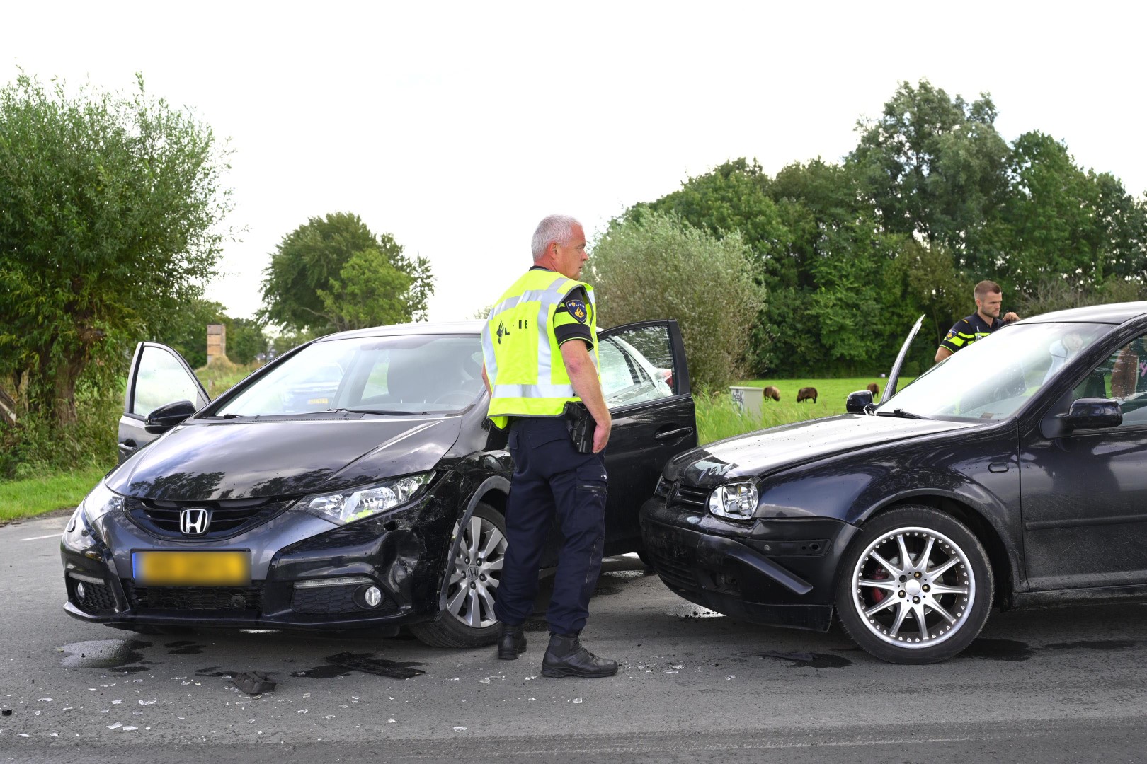 Flinke schade na botsing op kruising