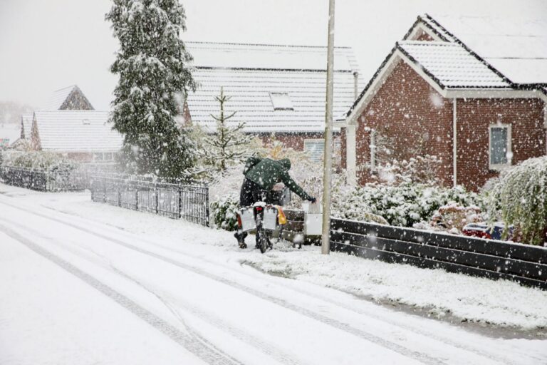 Code geel: dikke vlokken sneeuw, lokaal meer dan 5 centimeter mogelijk