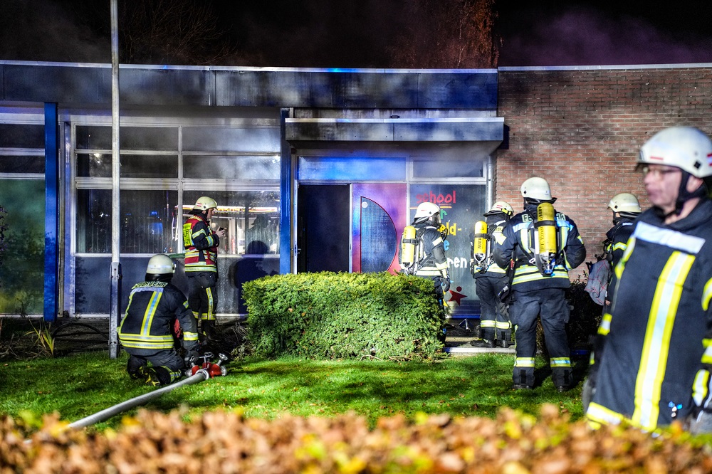 Meerdere klaslokalen van leegstaande school uitgebrand