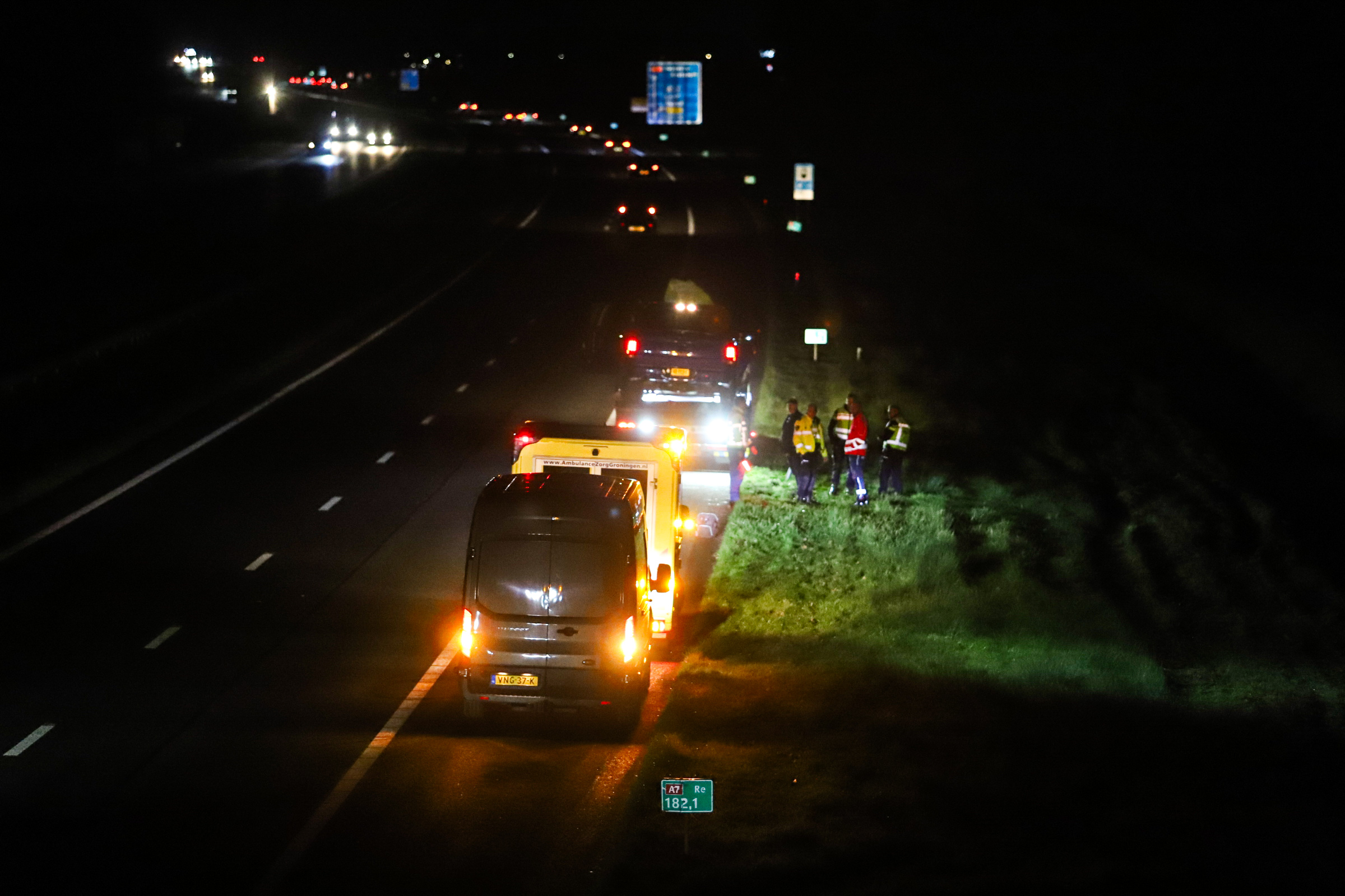 Rijstrook afgesloten na ongeval op snelweg