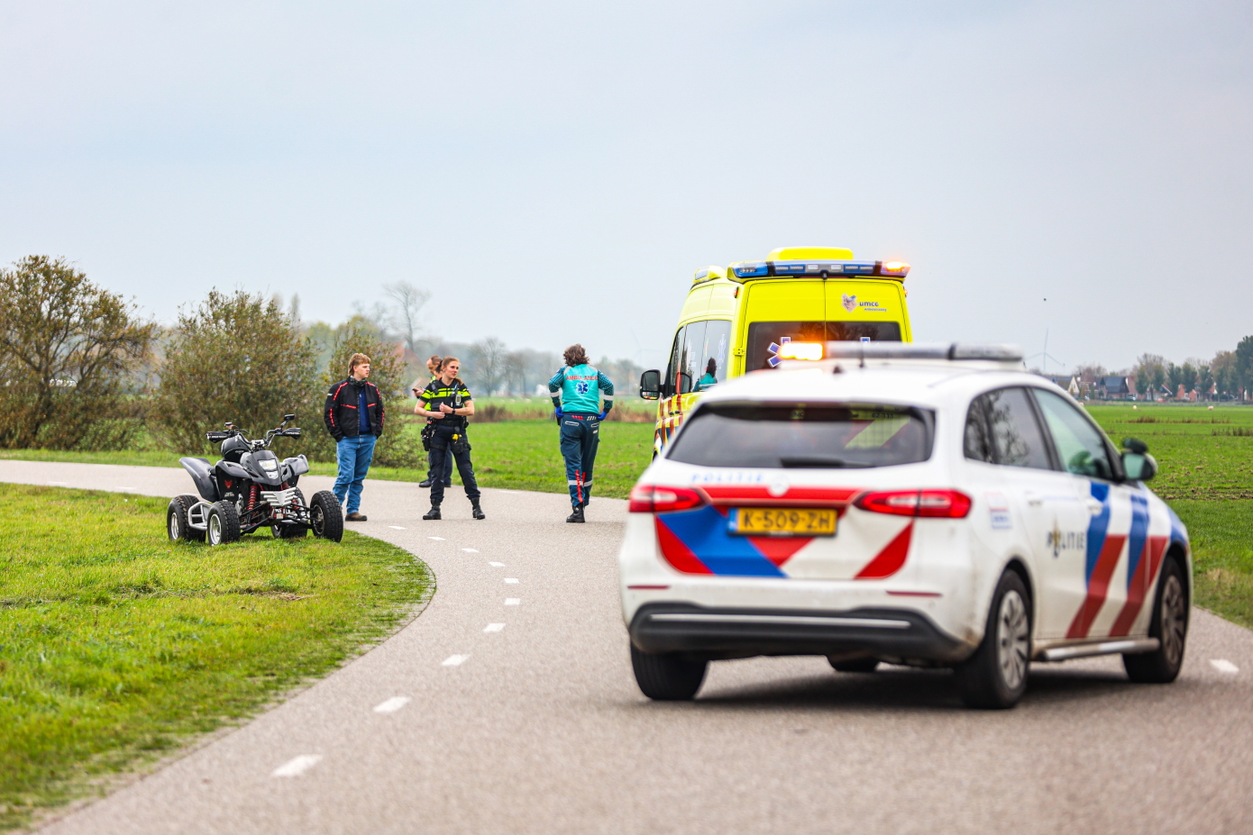 Motorrijder gewond na valpartij, weg tijdelijk afgesloten