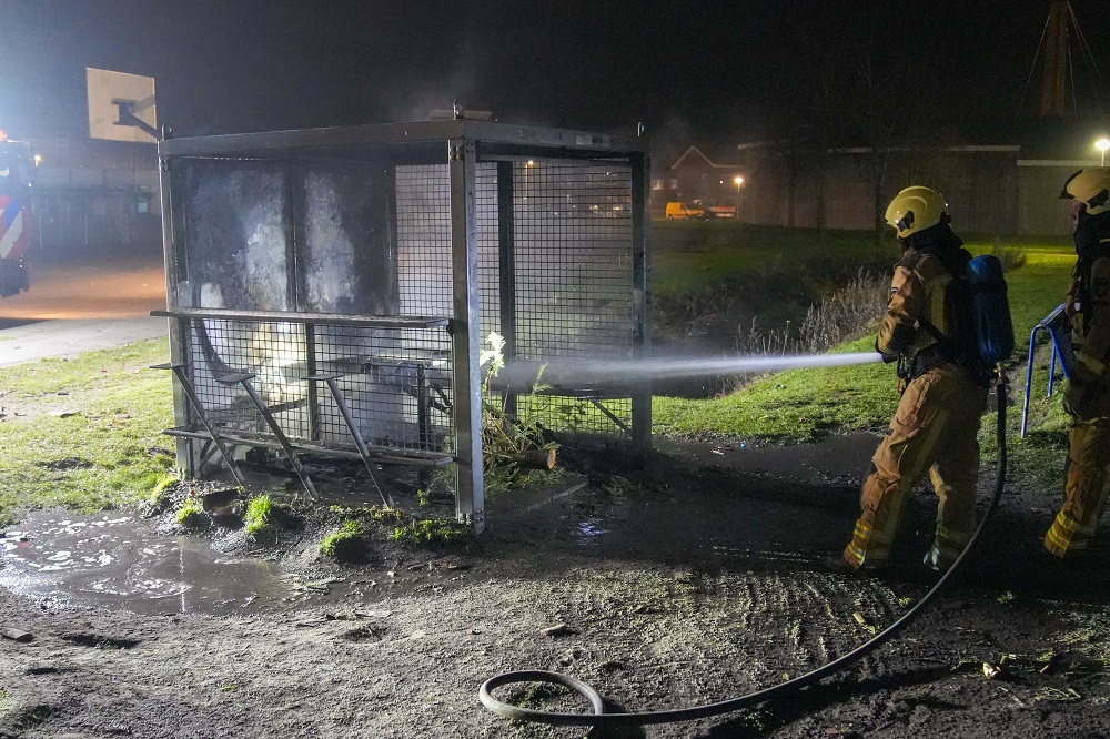 Opnieuw brand in hangplek voor jongeren