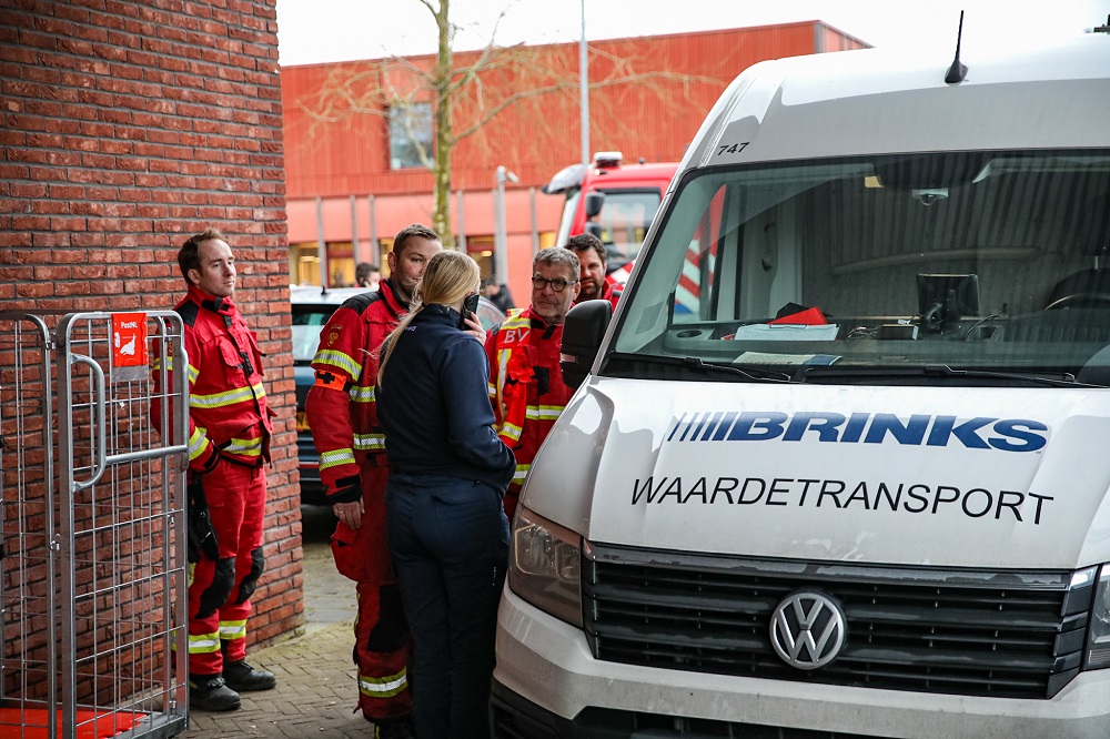 Geldkoffer ontploft in waarde-transport, geen gewonden