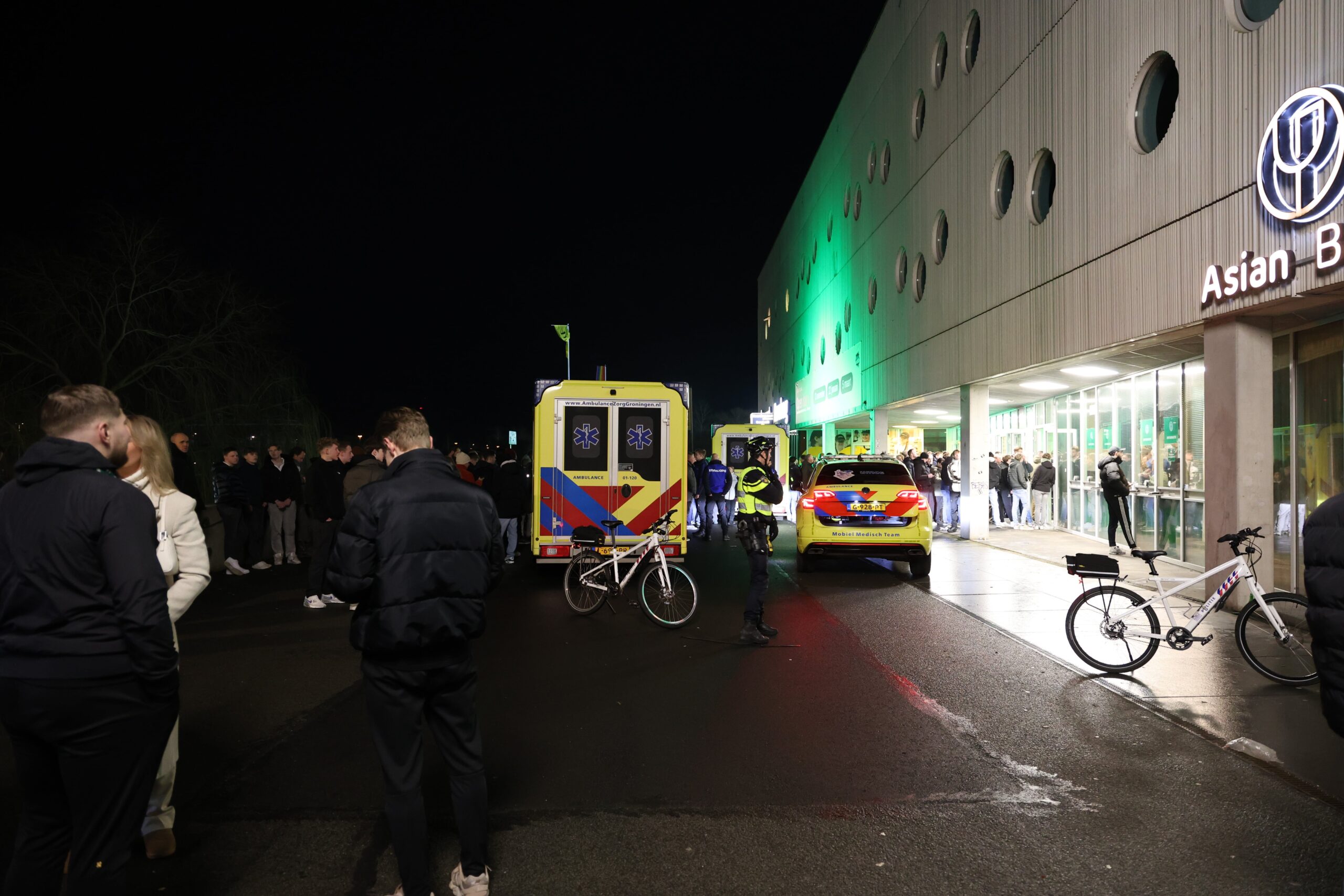 Voetbalwedstrijd stilgelegd na medische noodsituatie