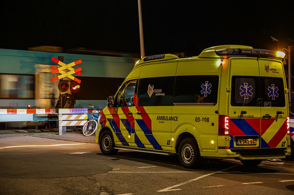 Gewonde fietser aangetroffen, politie doet onderzoek