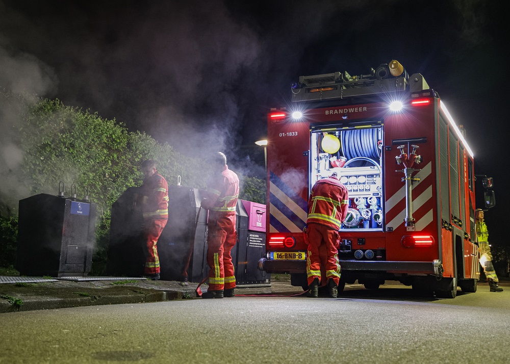 Brand in ondergrondse container snel onder controle