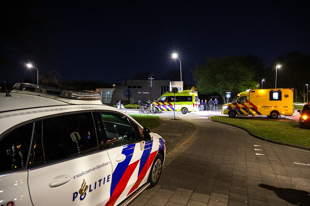 Twee gewonden door mishandeling, daders gevlucht