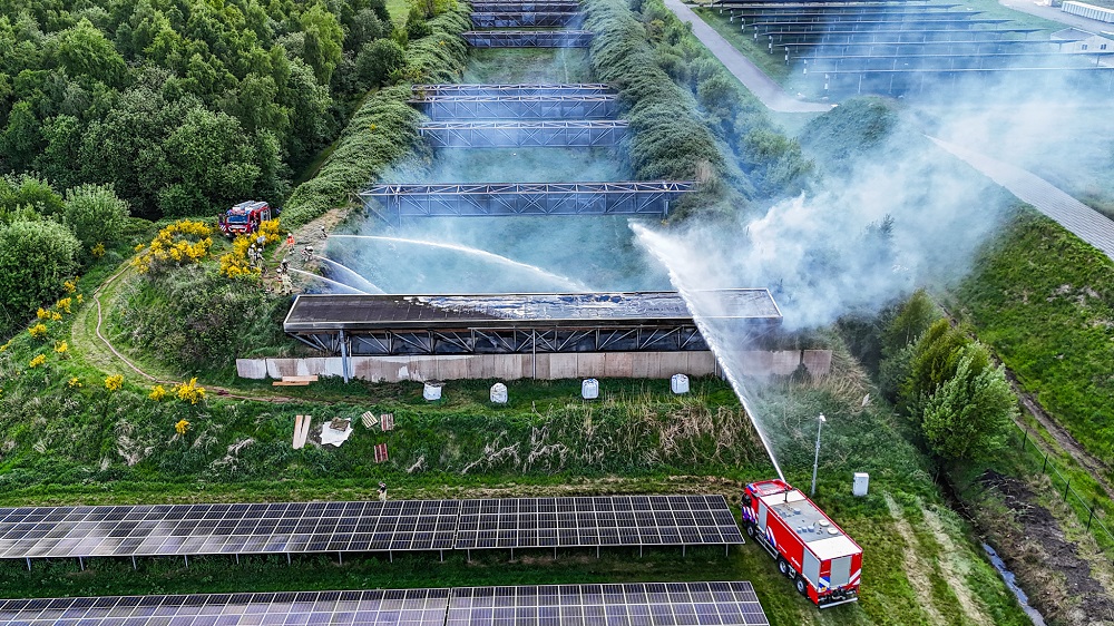 Veel rook bij brand bij Schiet- en Jachtsportcentrum
