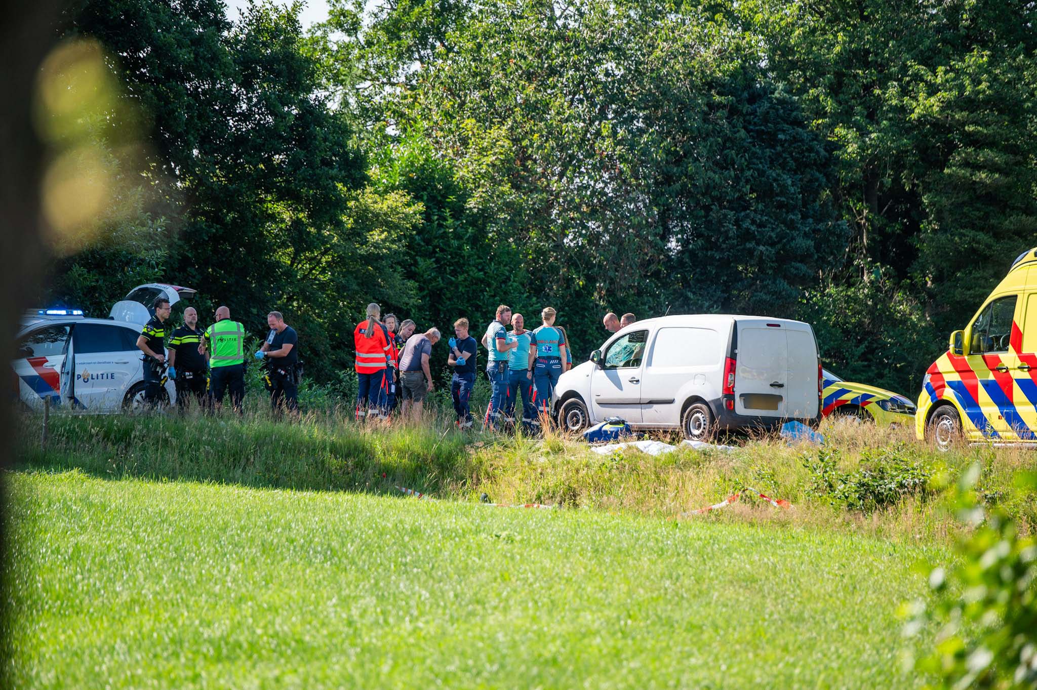 Fietser (84) overleden bij ernstig ongeluk met auto