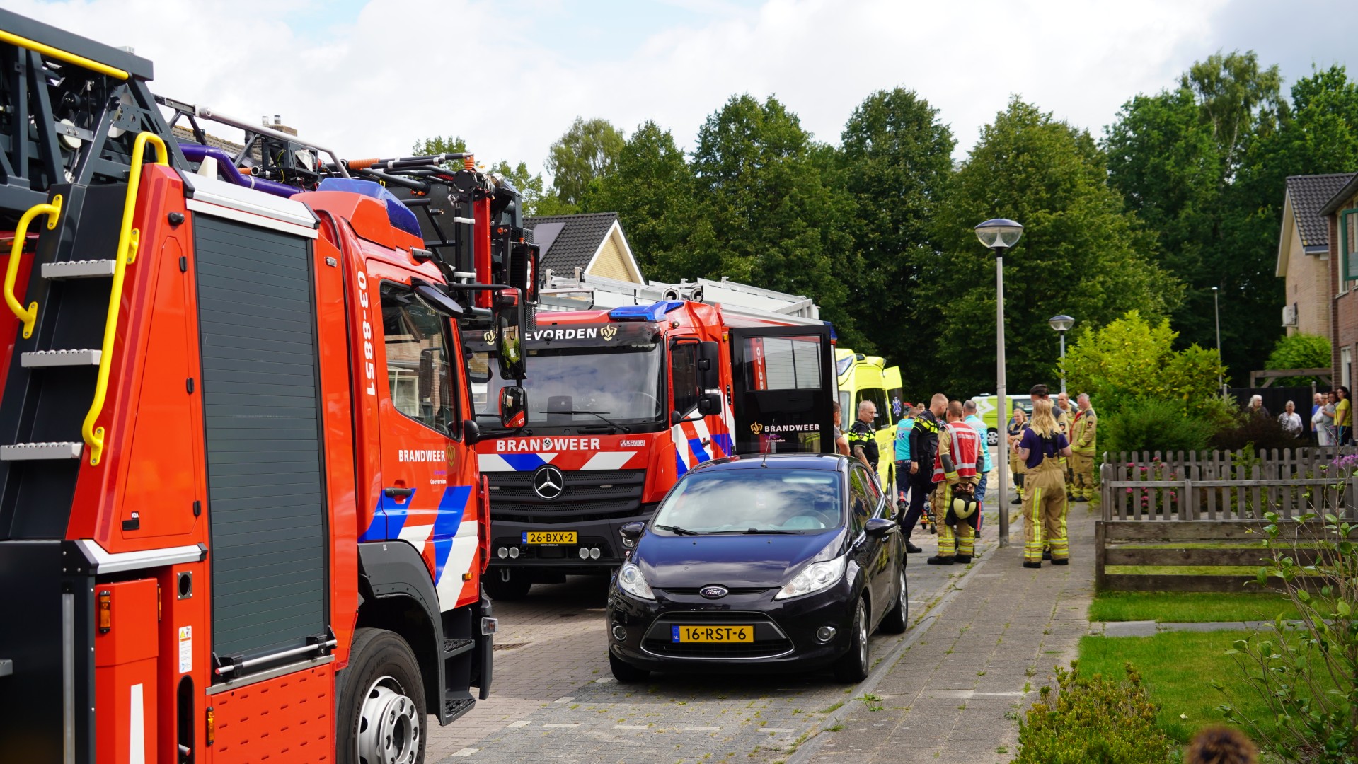 Vlammen in woning na vergeten pan op het vuur