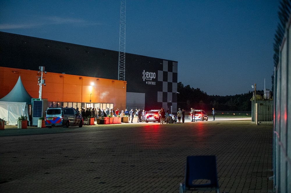 Gewonde door steekpartij bij opvanglocatie voor asielzoekers