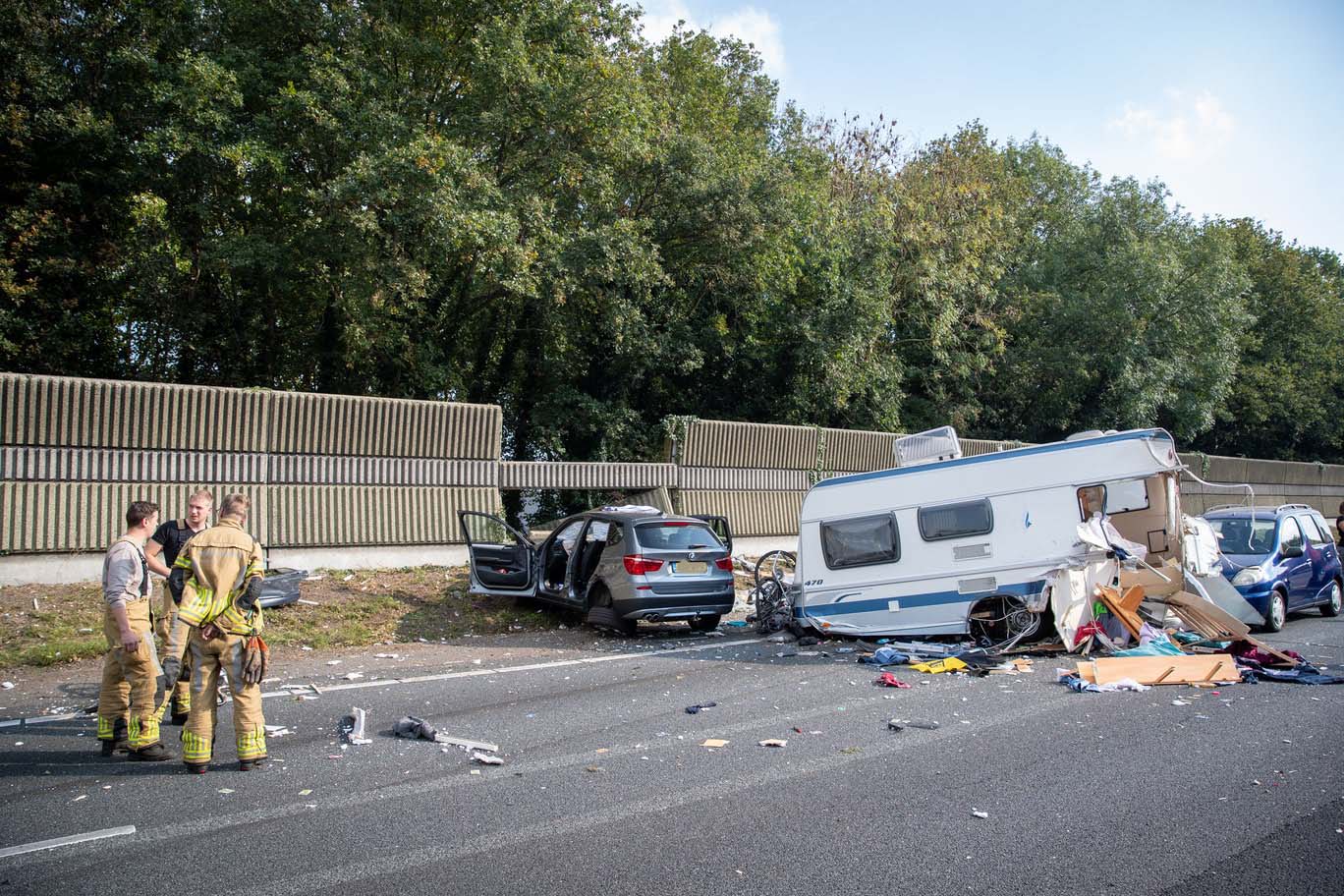 Twee gewonden van wie één ernstig na ongeval op snelweg