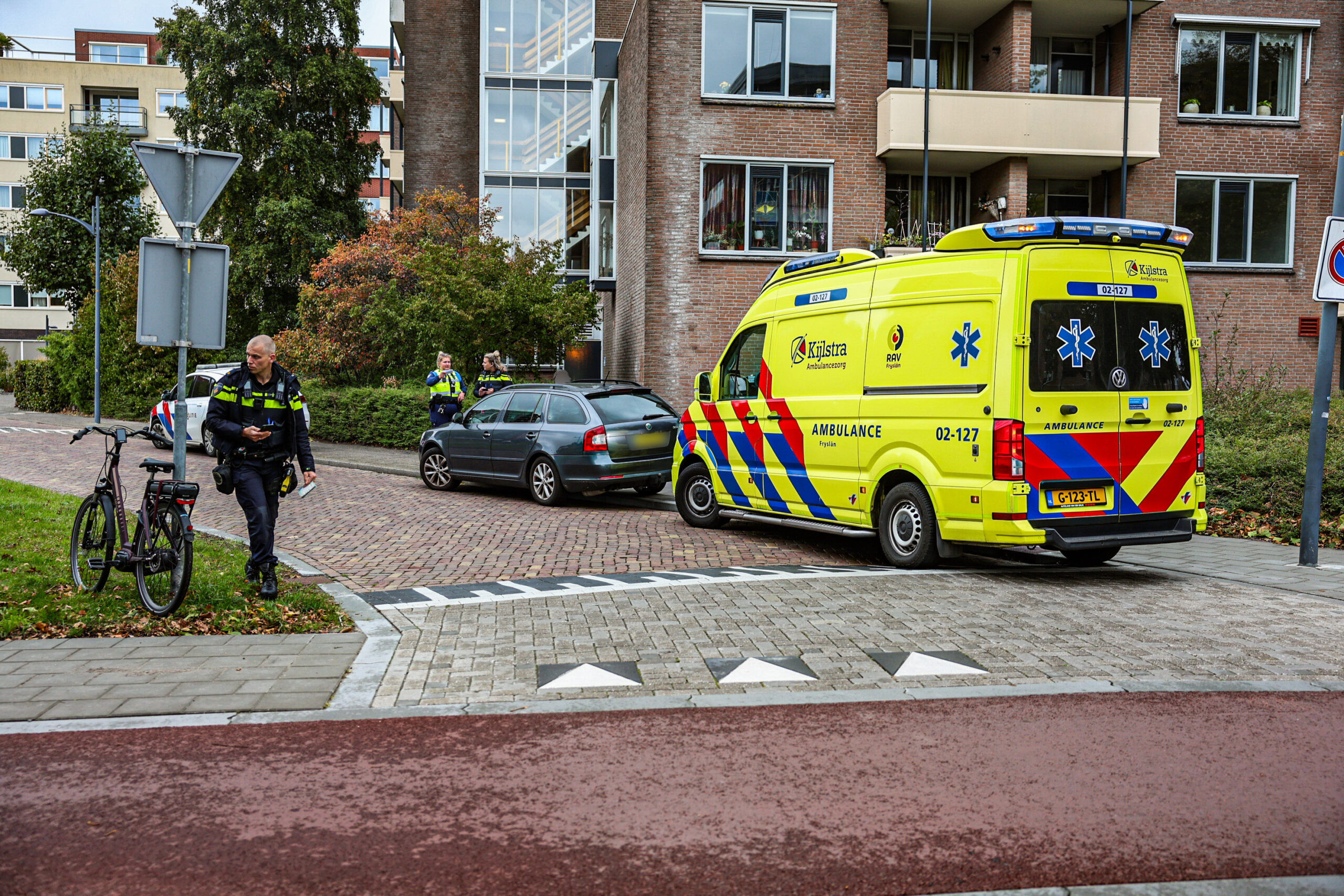 Botsing tussen automobilist en fietser op oversteekplaats