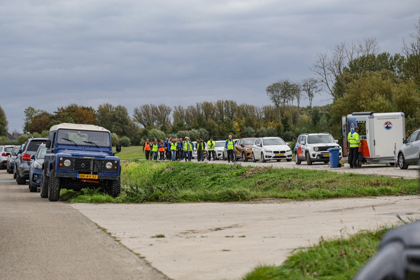 Hulpdiensten zoeken naar vermist persoon in buitengebied