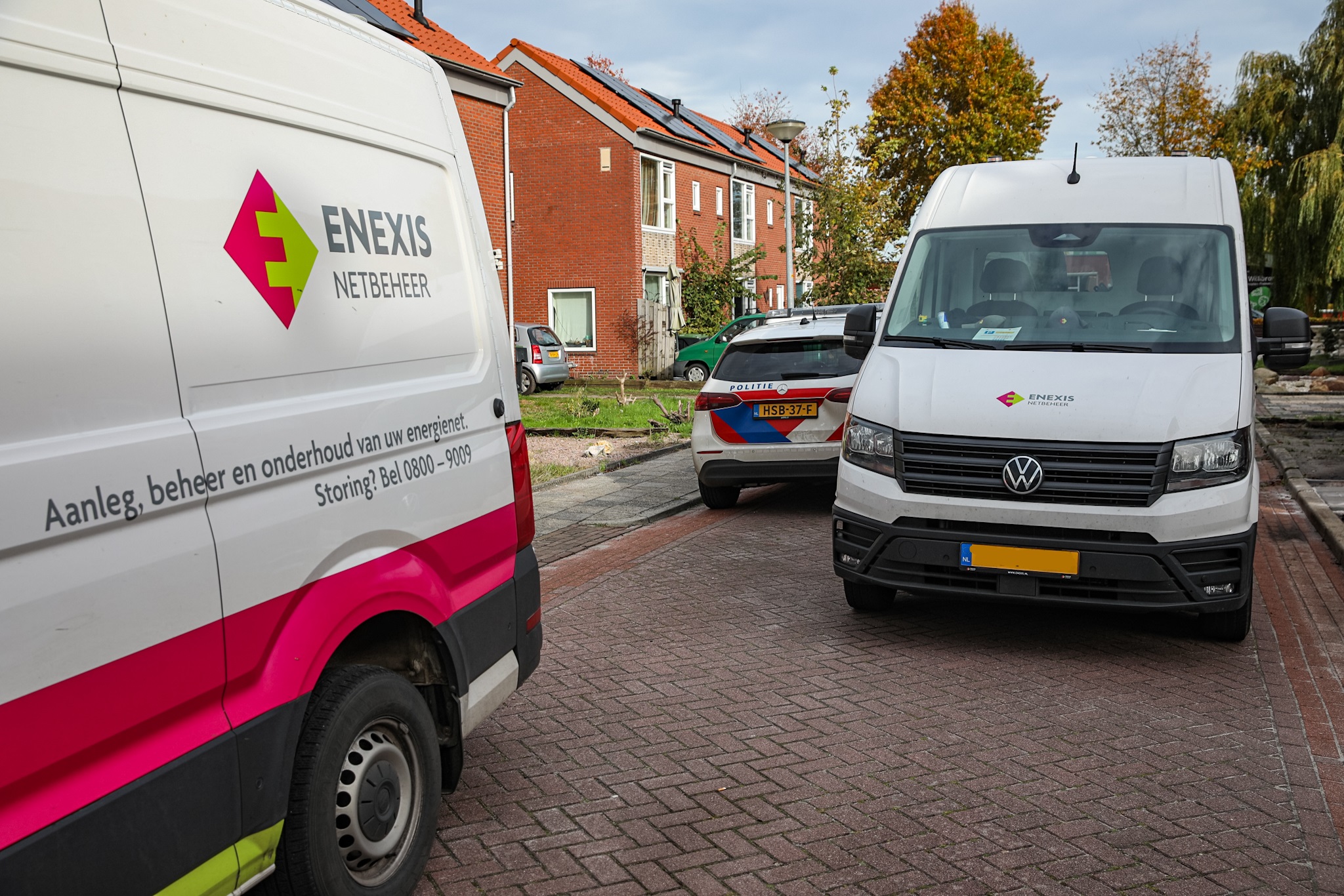 Hennepkwekerij aangetroffen in woning, verdachte aangehouden