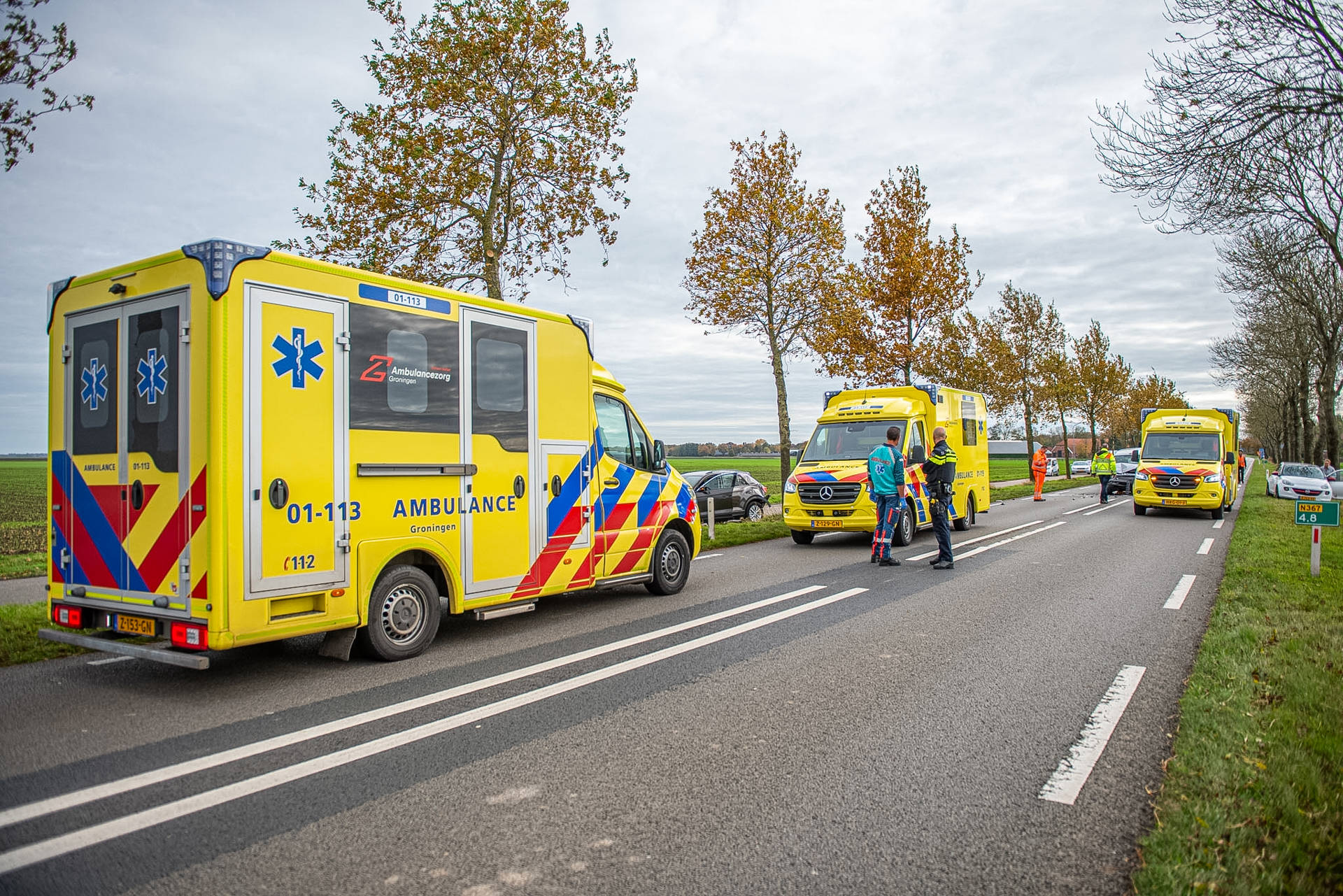 Verkeersregelaar en automobilist raken gewond bij ongeval
