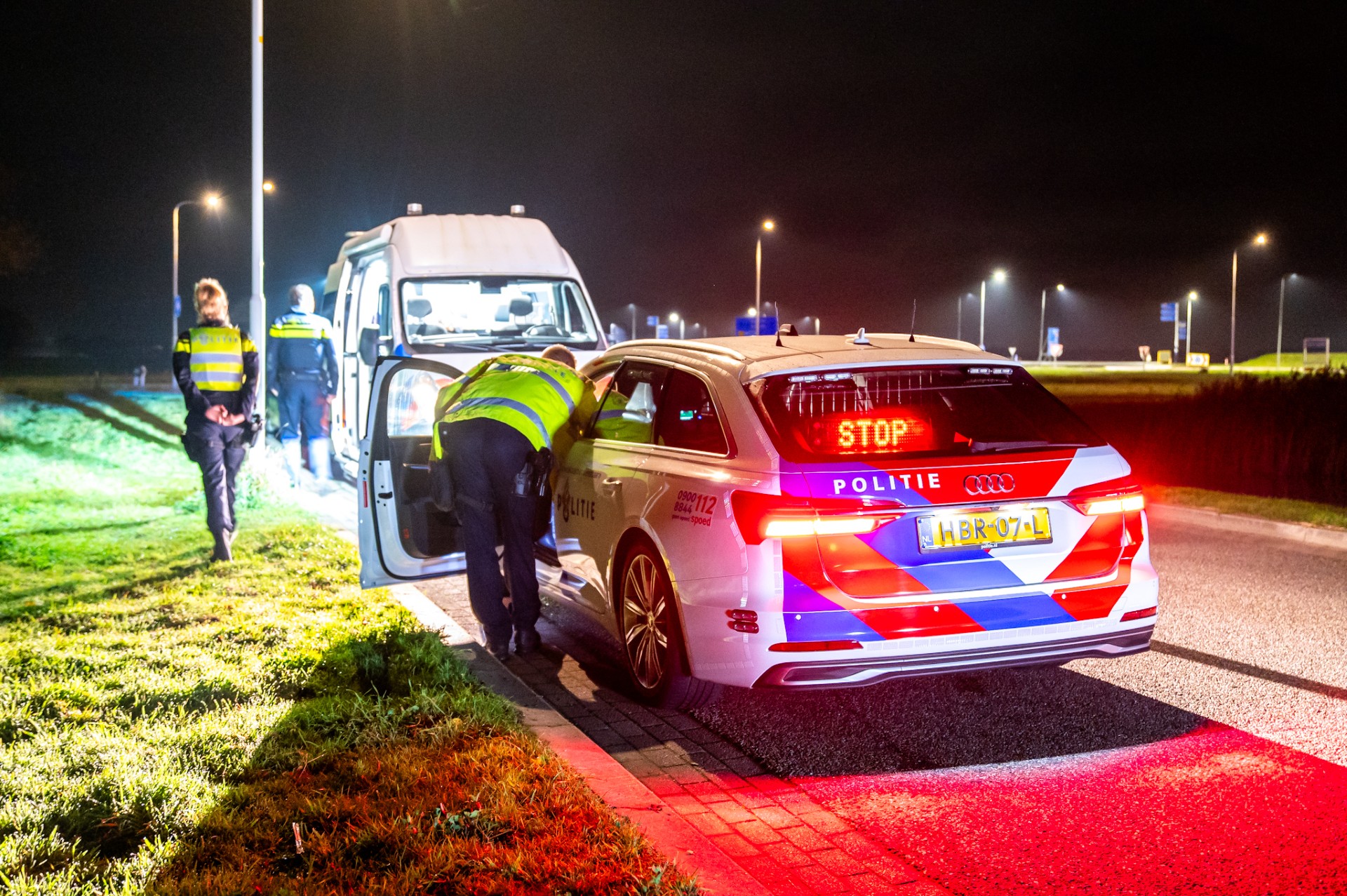 Aanhouding en tientallen bekeuringen bij grootschalige verkeerscontrole