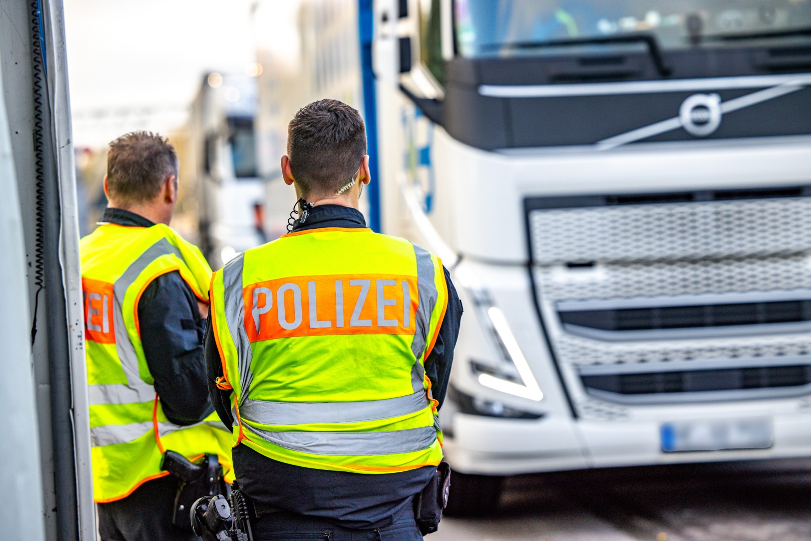 Grenscontrole veroorzaakt vertragingen op snelweg