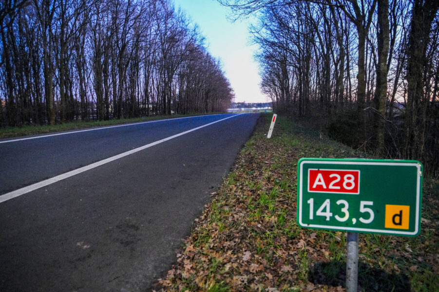 A28 afgesloten door gevaarlijke gladheid