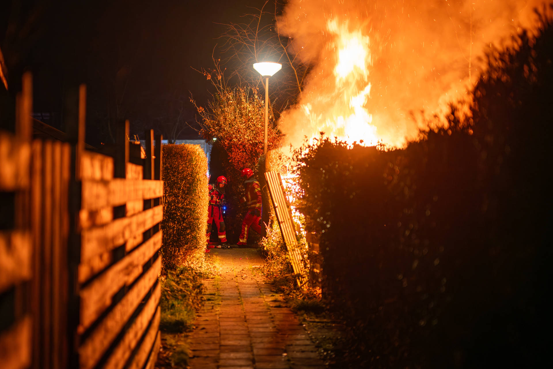 Flinke schade bij uitslaande schuurbrand