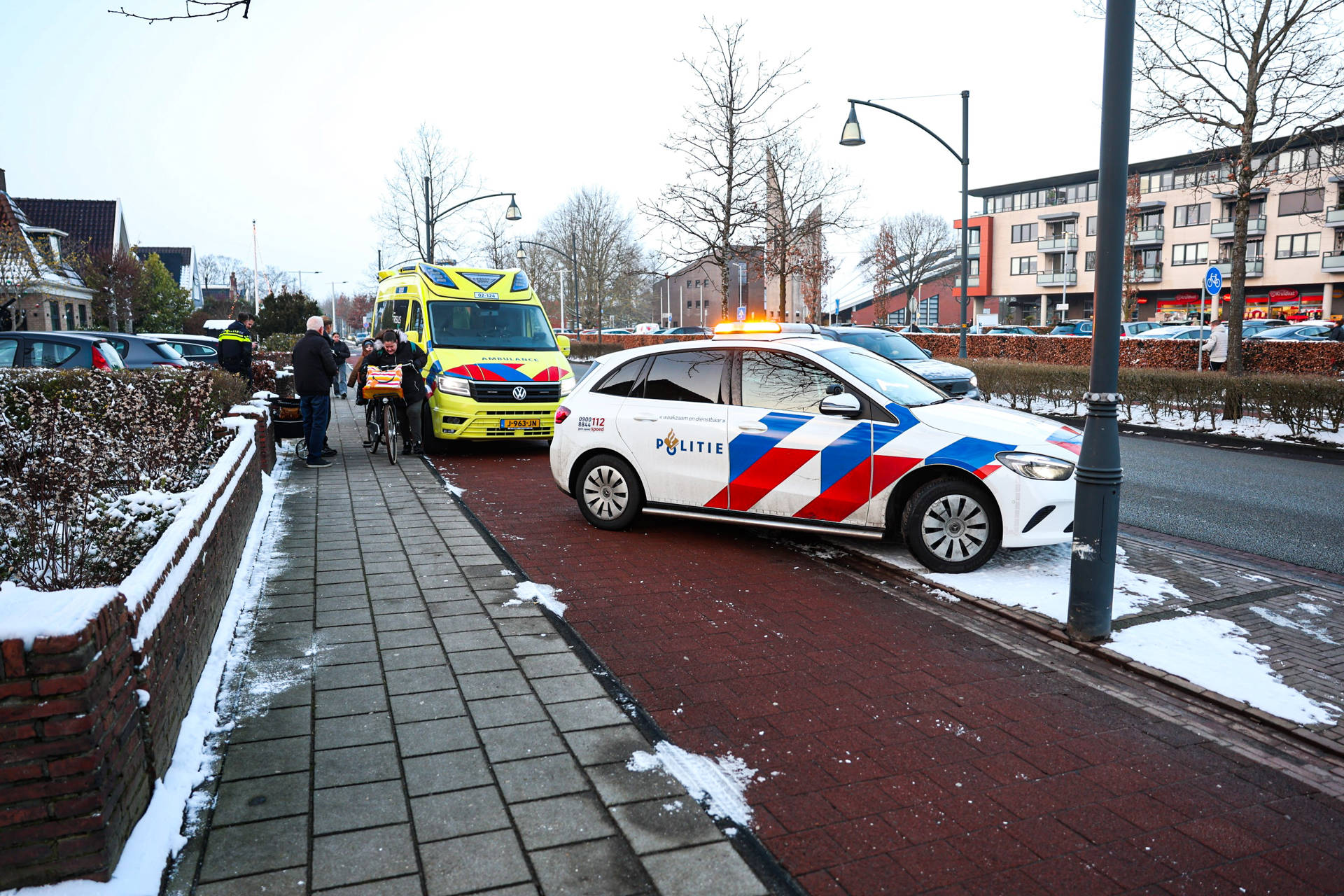 Voetgangster gewond na aanrijding met auto