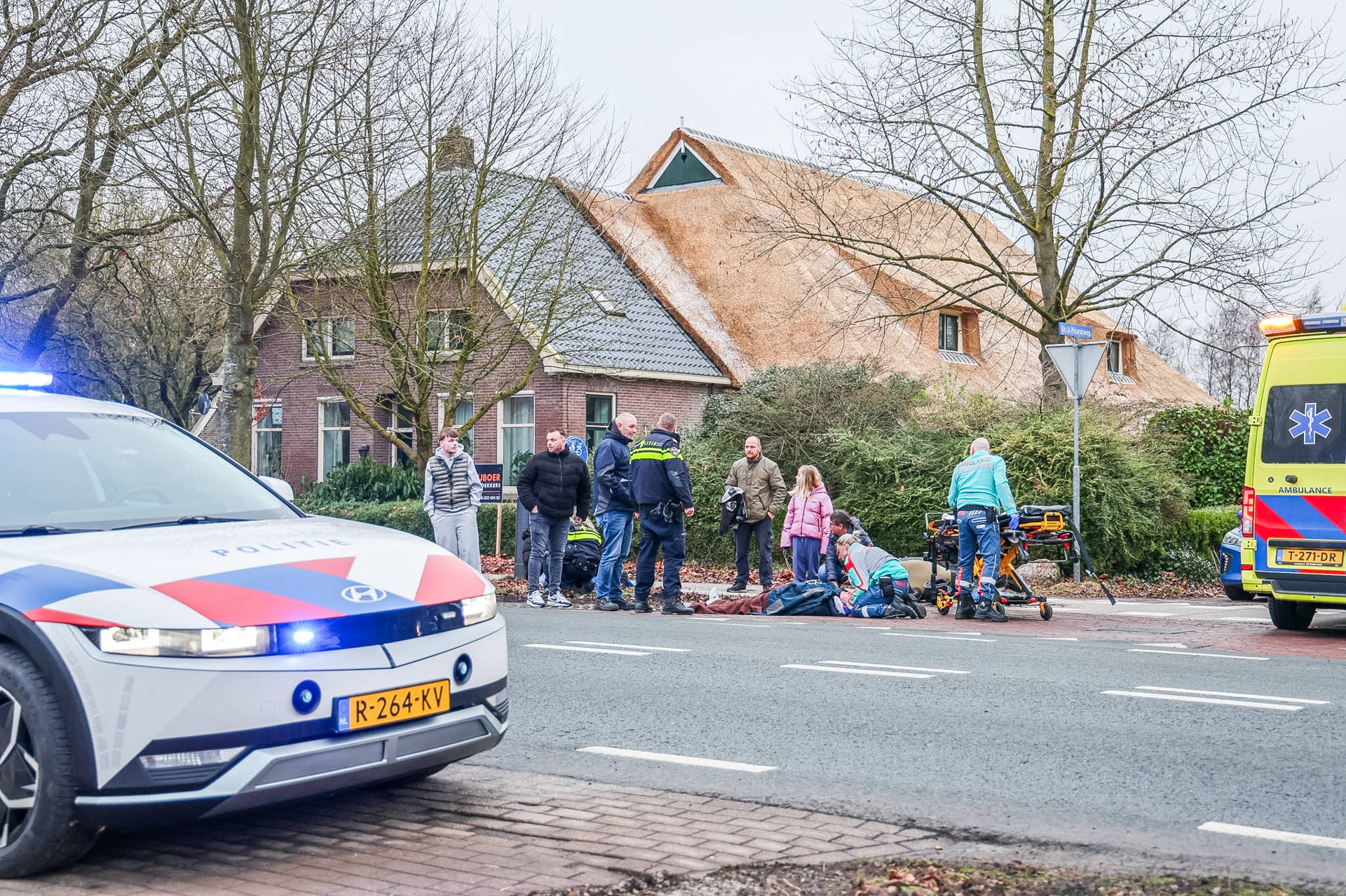 Scooterrijder gewond na aanrijding met auto