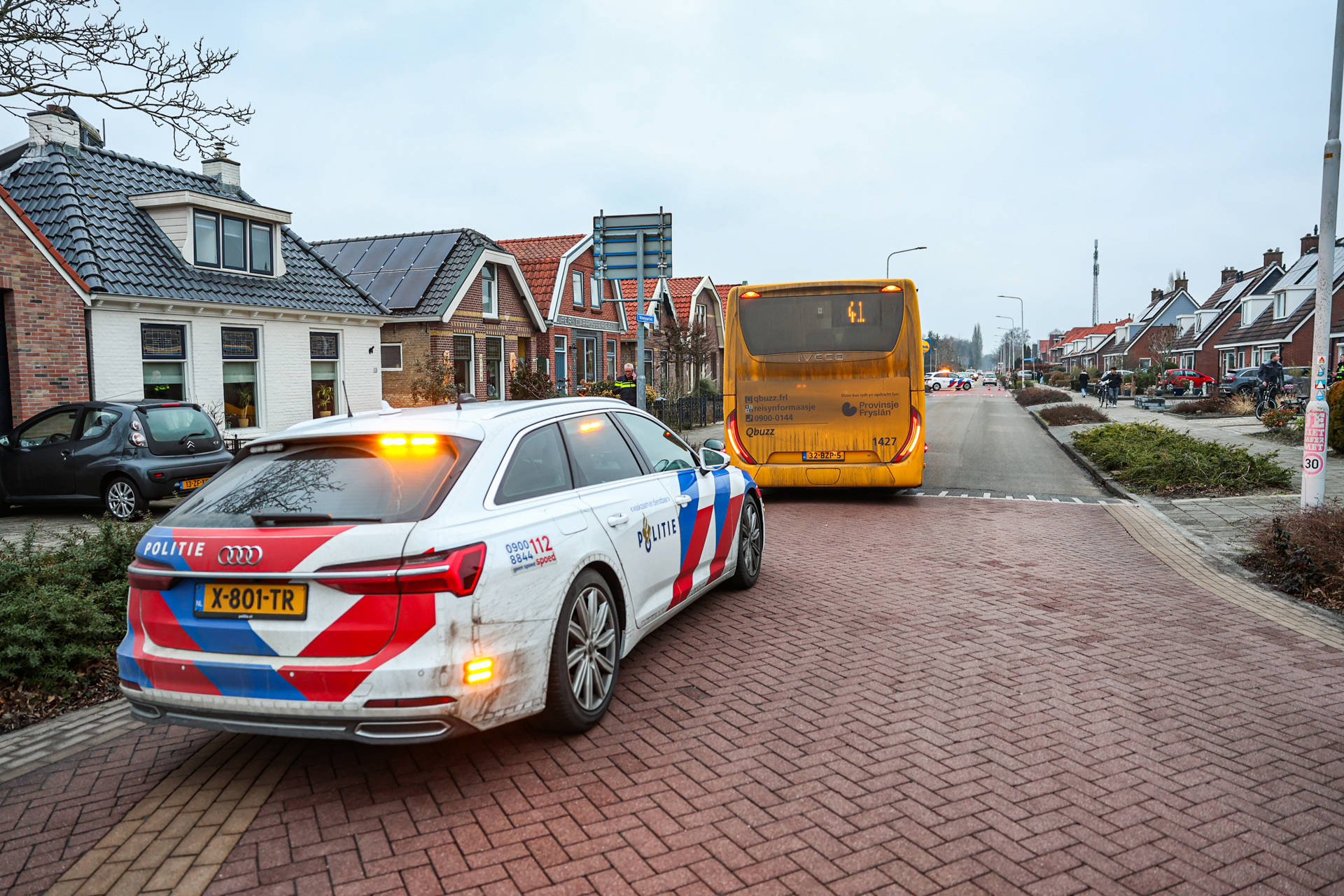 Persoon gewond na aanrijding met lijnbus