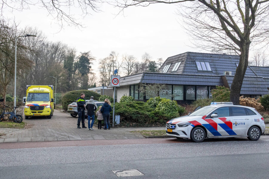 Fietser gewond bij aanrijding met auto