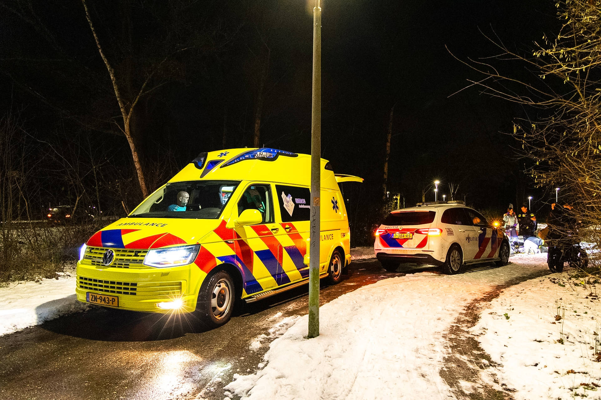 Fietser onderuit op fietspad door gladheid