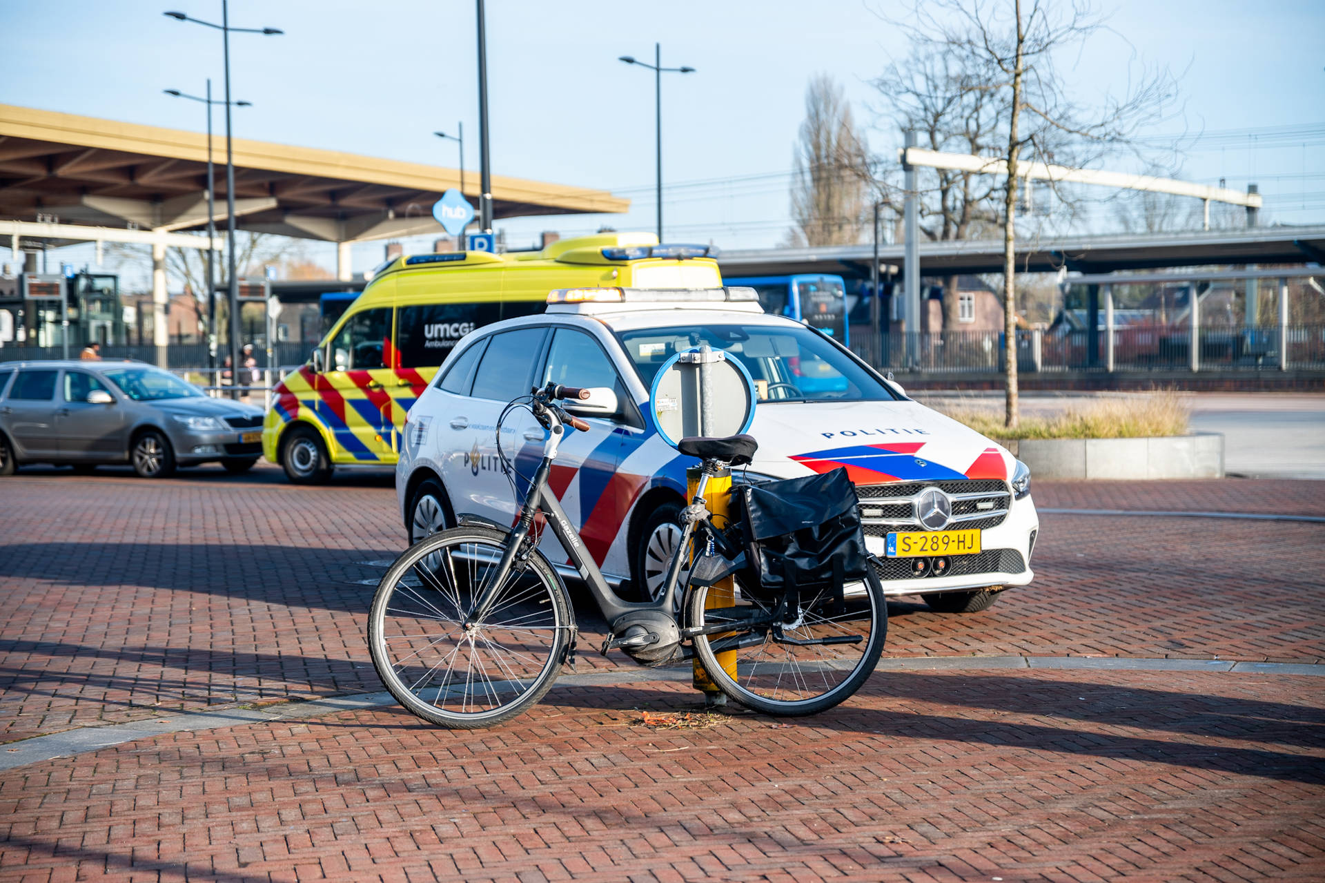 Fietser gewond na aanrijding met auto