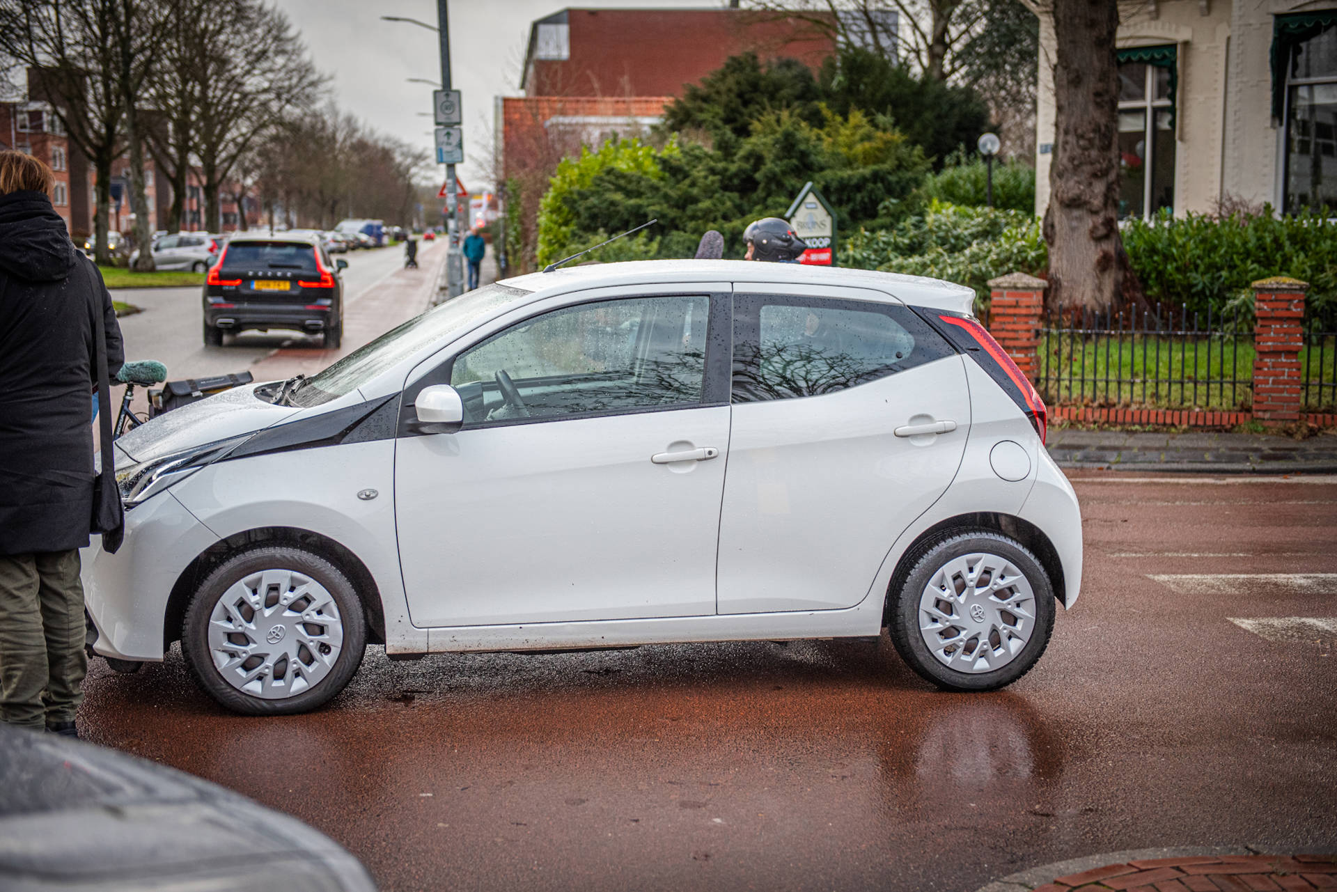 Fietser gewond na botsing met auto