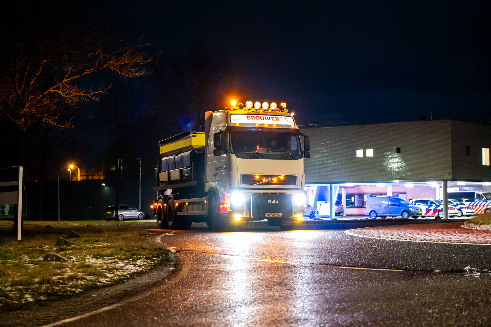 Strooiwagens ingezet vanwege voorspelde gladheid