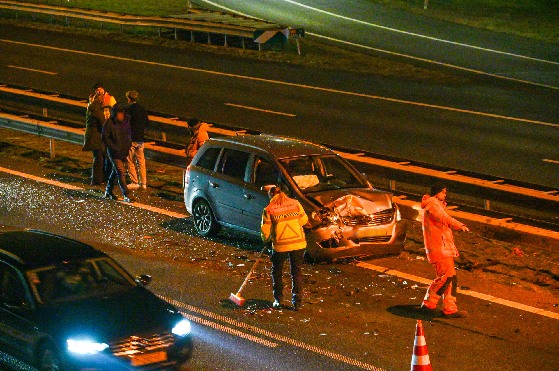 Drie auto’s betrokken bij ongeval op snelweg, forse verkeershinder