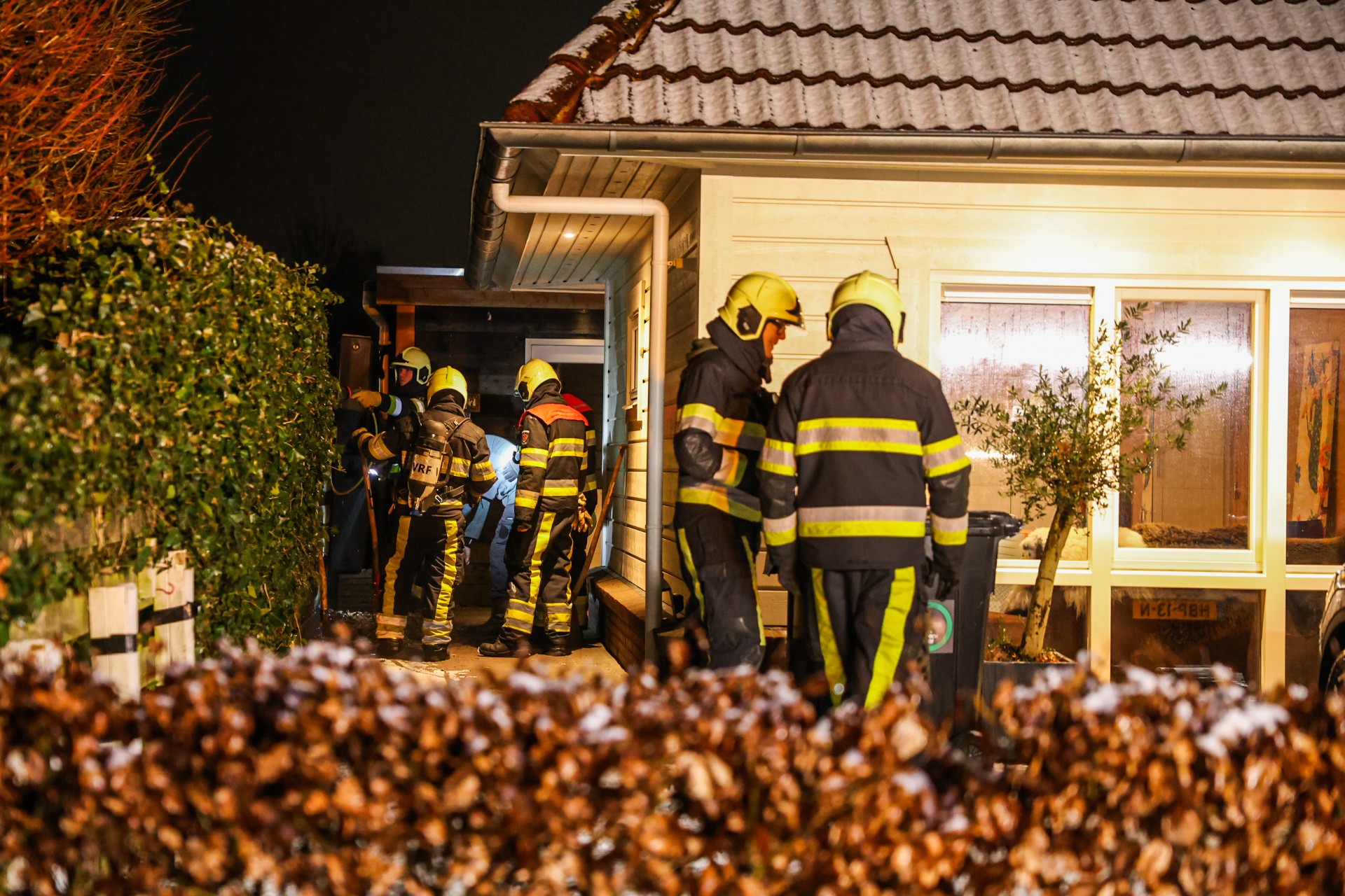 Containerbrand snel geblust door brandweer